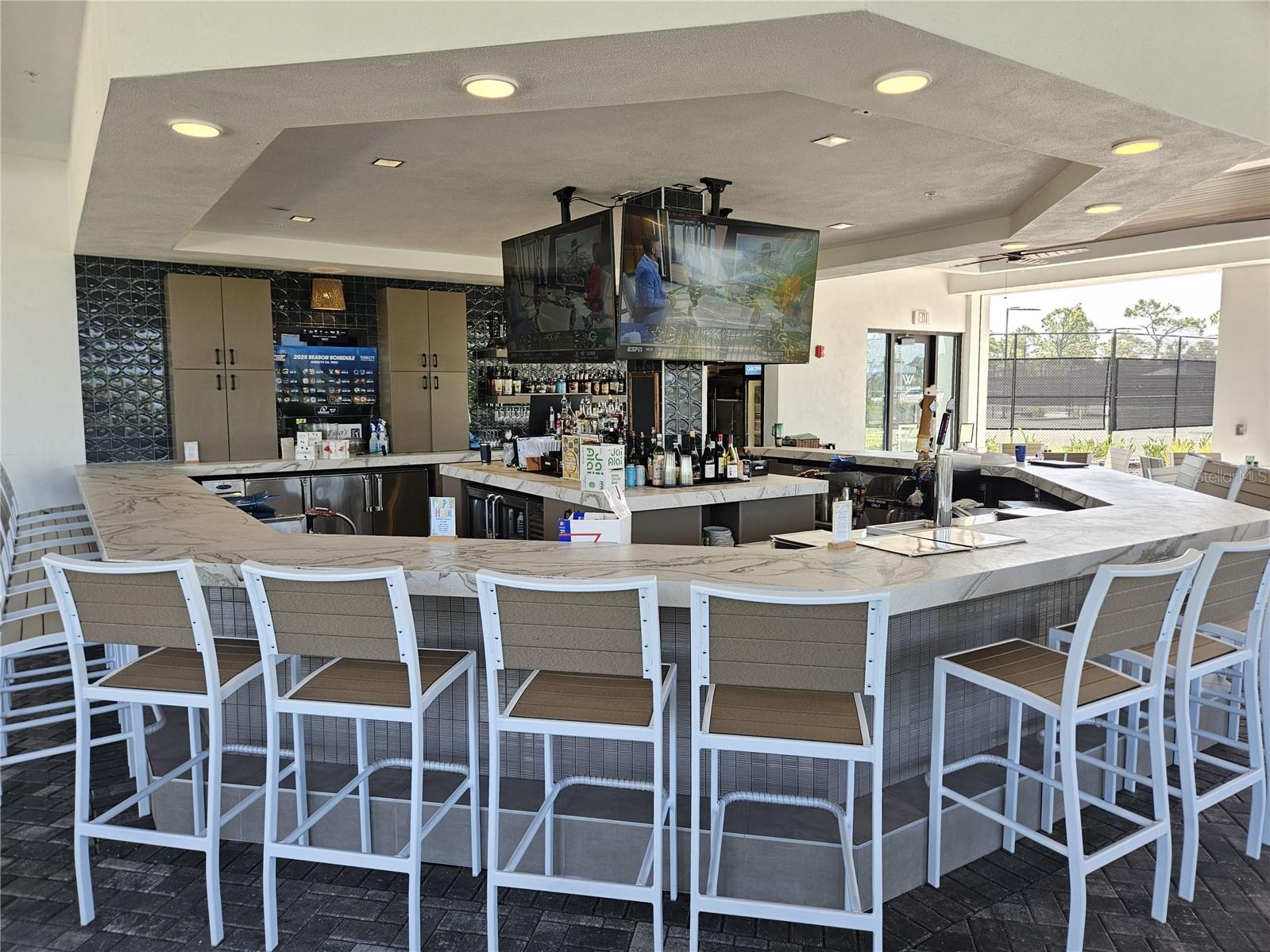 Image 4 of 51 For 17560 Opal Sand Drive 108