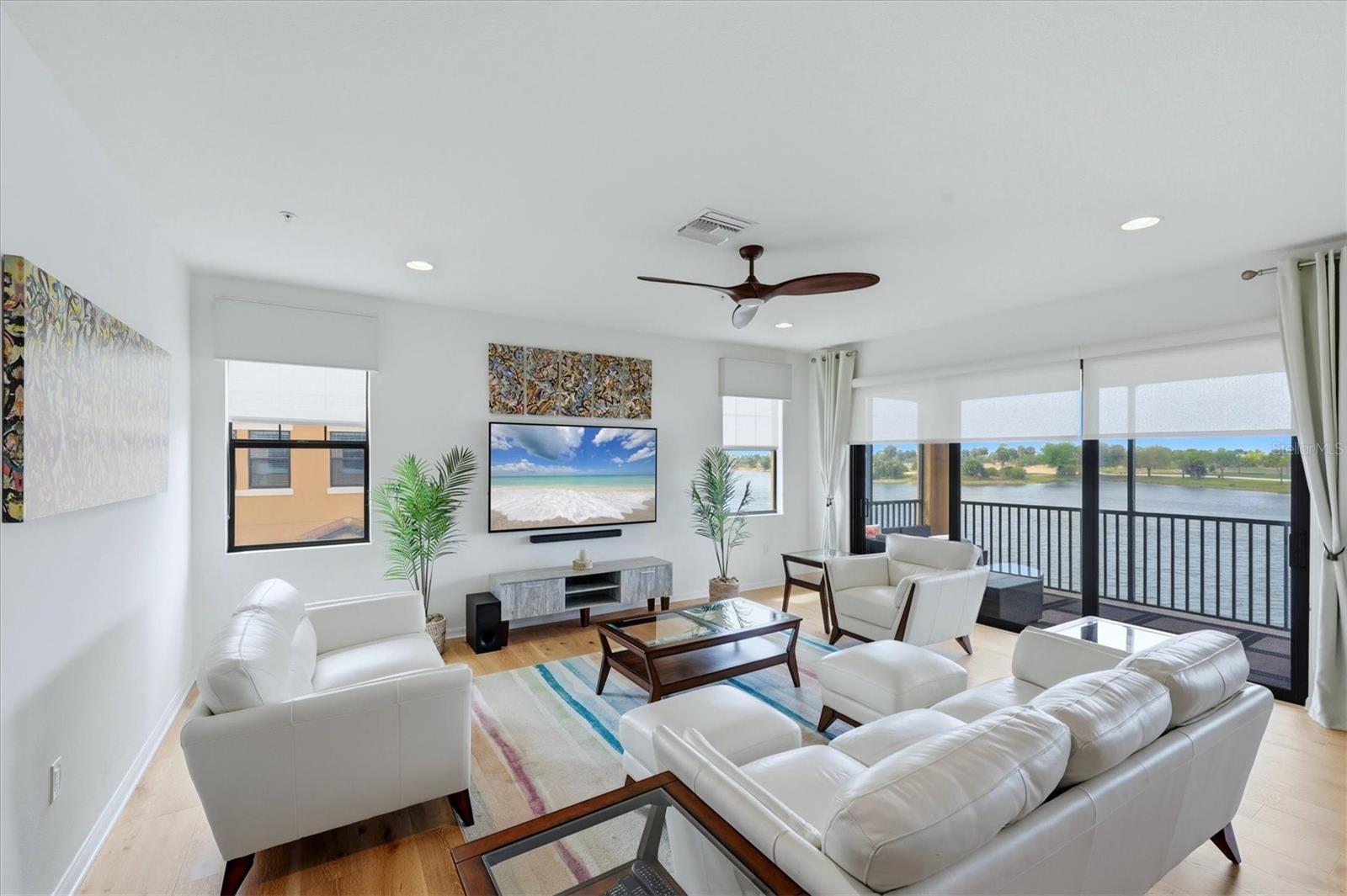 Image 14 of 84 For 23455 Awabuki Drive 16-201