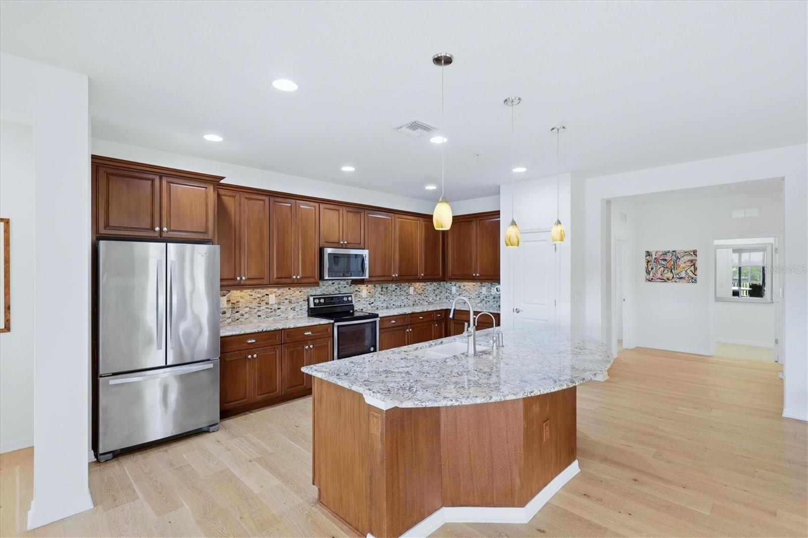 Image 39 of 84 For 23455 Awabuki Drive 16-201