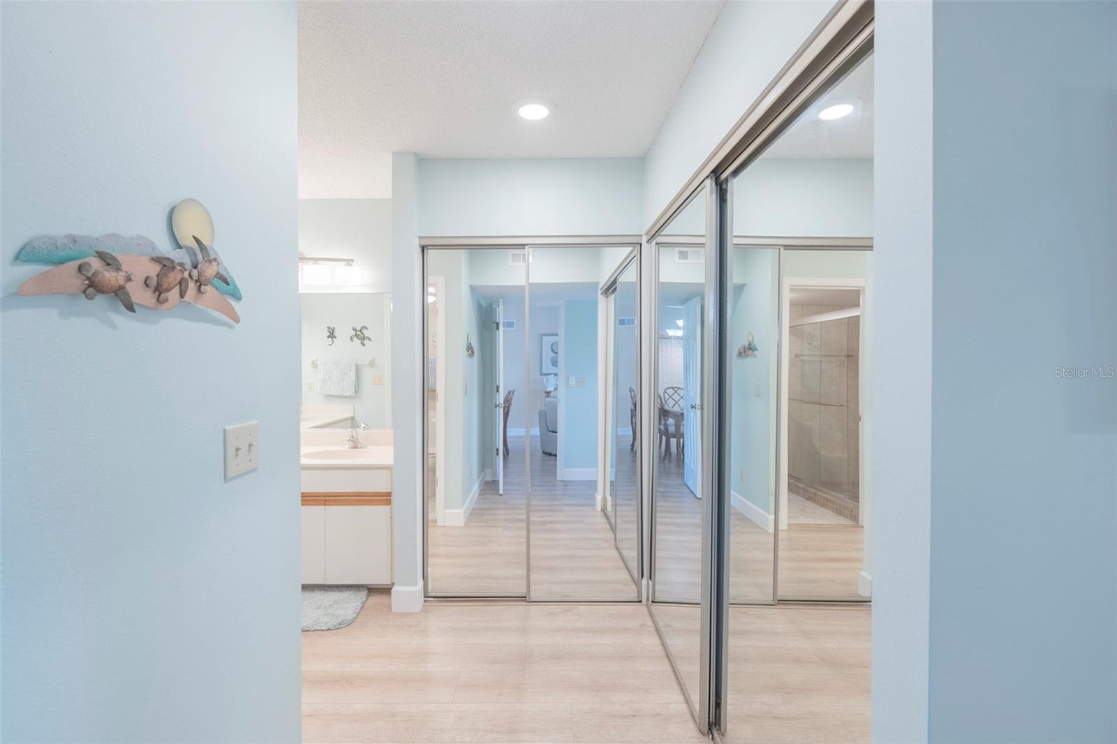 Image 15 of 47 For 425 Cerromar Terrace 459