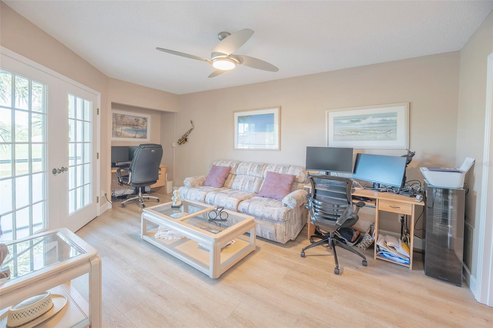 Image 20 of 47 For 425 Cerromar Terrace 459