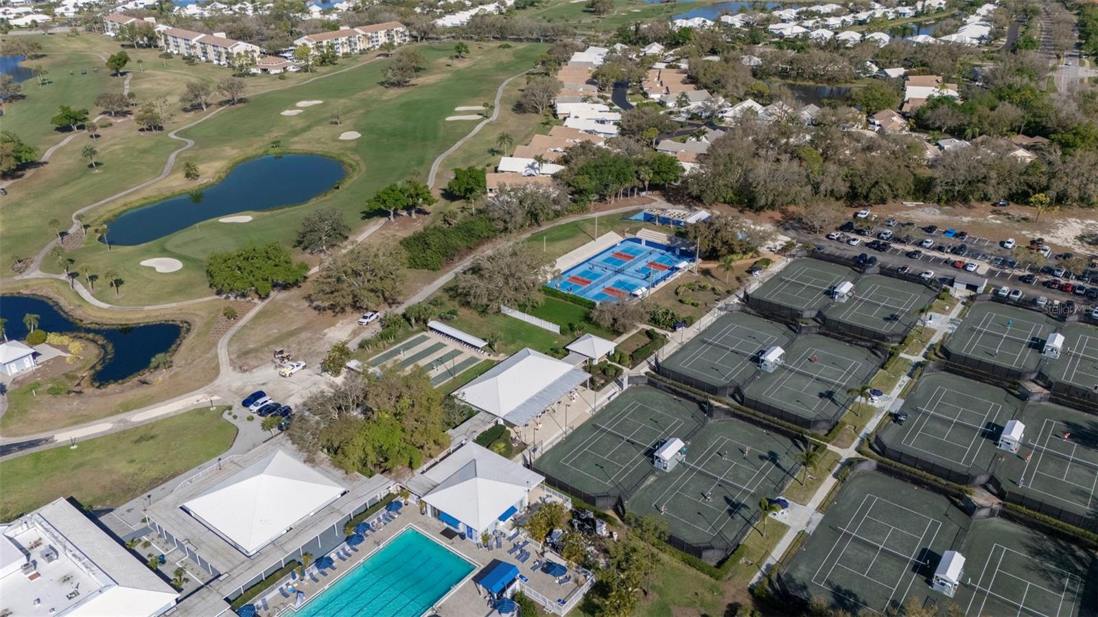 Image 35 of 47 For 425 Cerromar Terrace 459