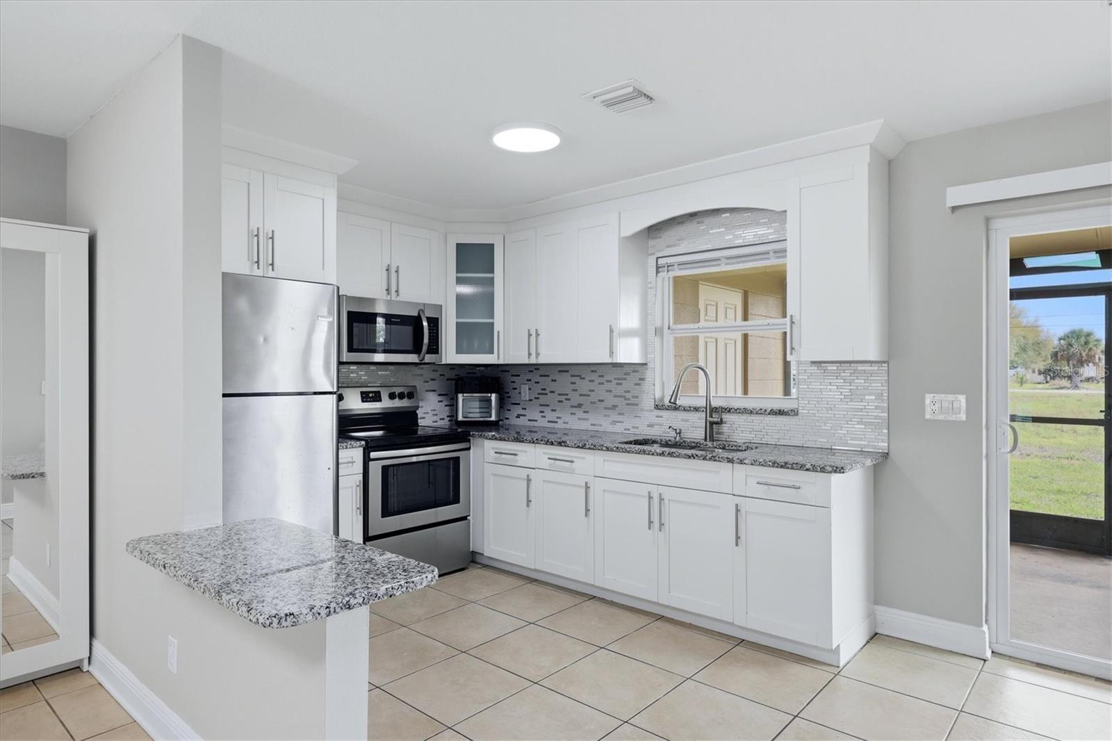 Image 14 of 23 For 12125 Margarita Avenue