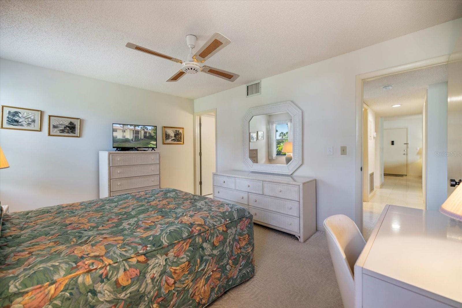 Image 22 of 41 For 634 Bird Bay Drive E 108