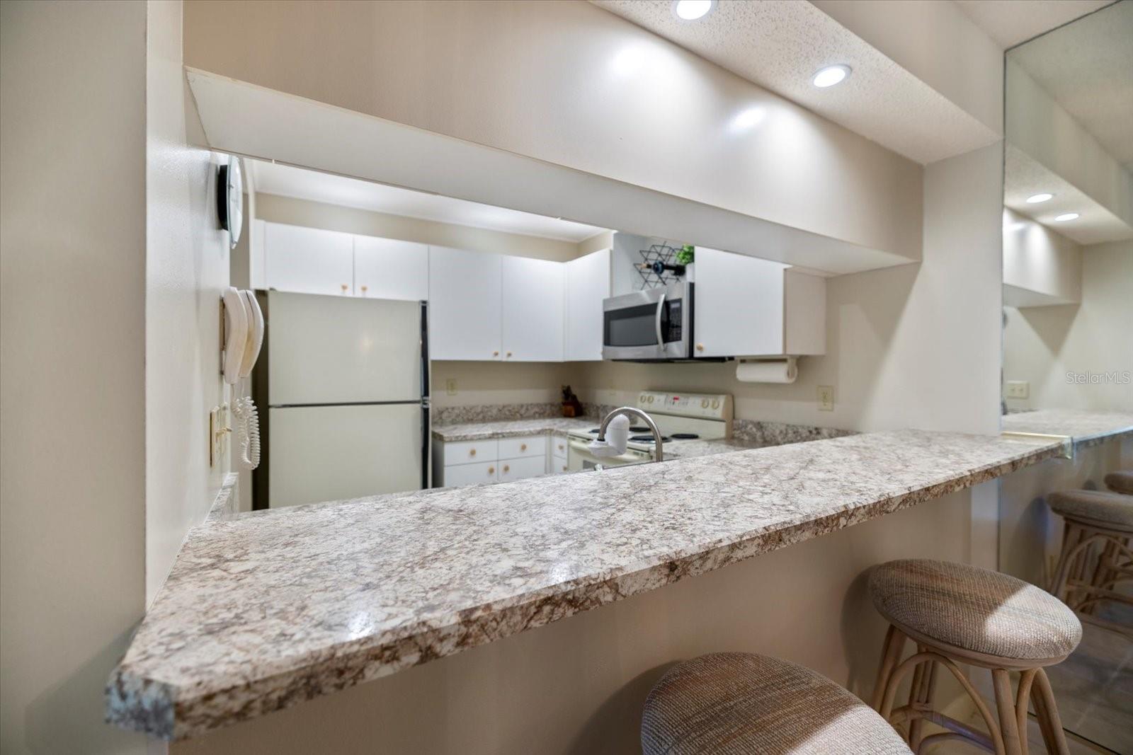 Image 26 of 41 For 634 Bird Bay Drive E 108