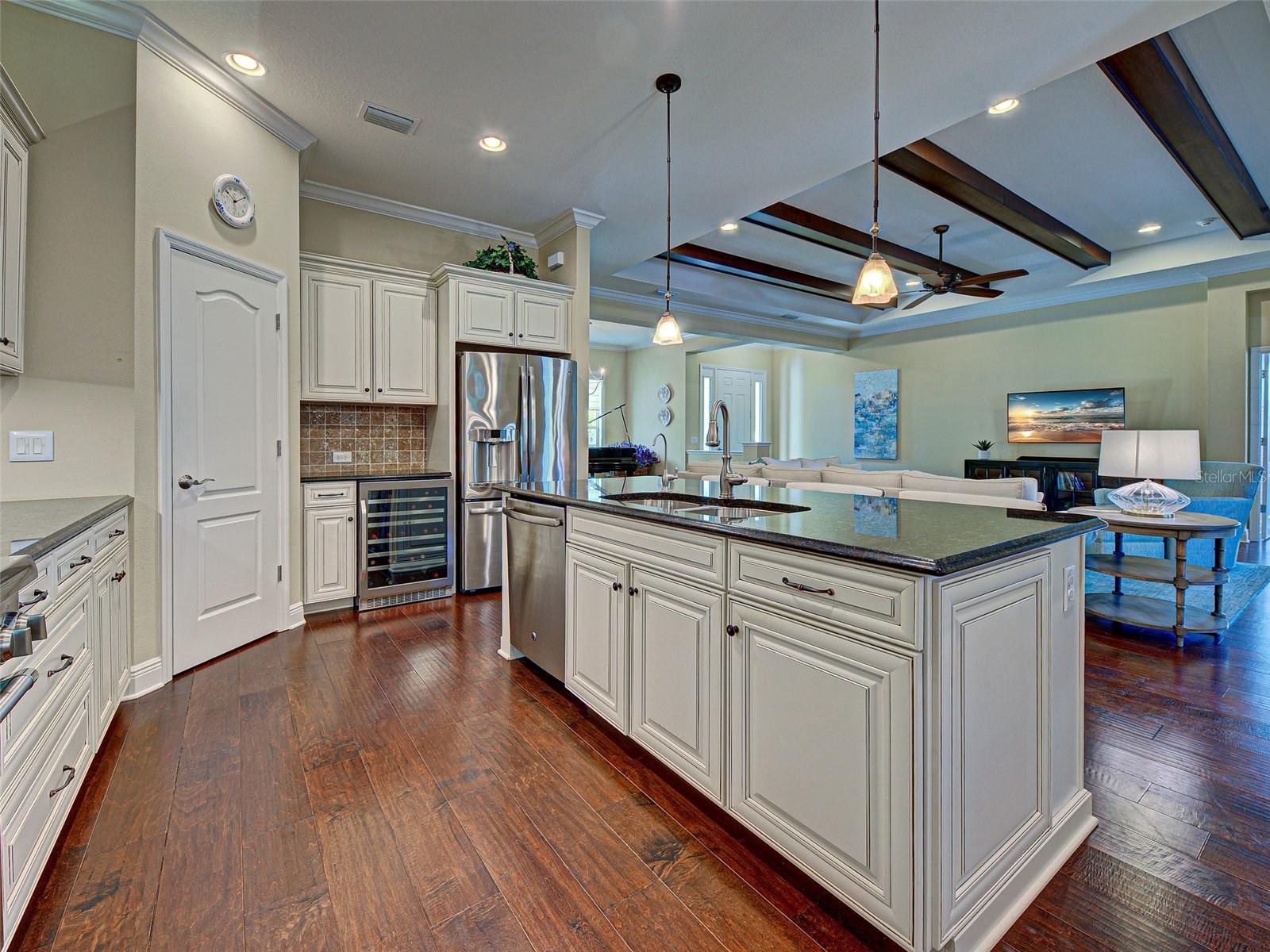 Image 17 of 74 For 488 Arborview Lane