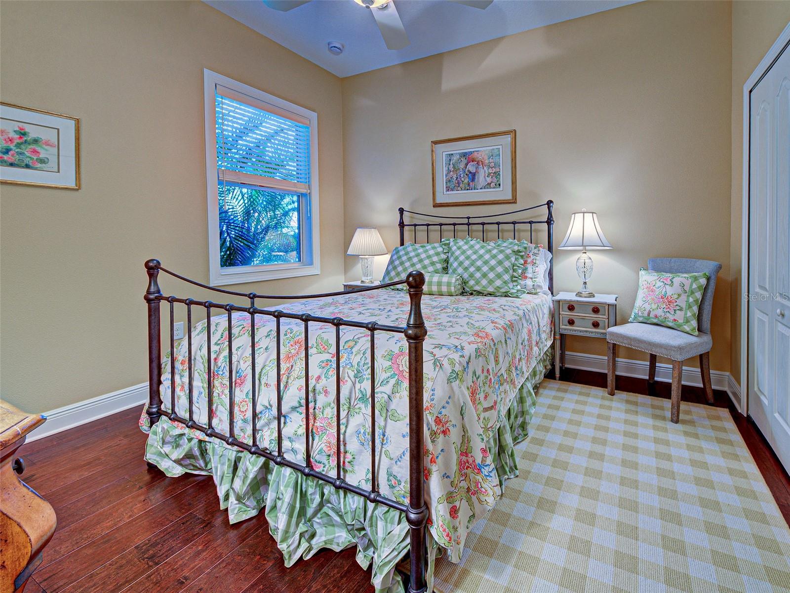 Image 34 of 74 For 488 Arborview Lane