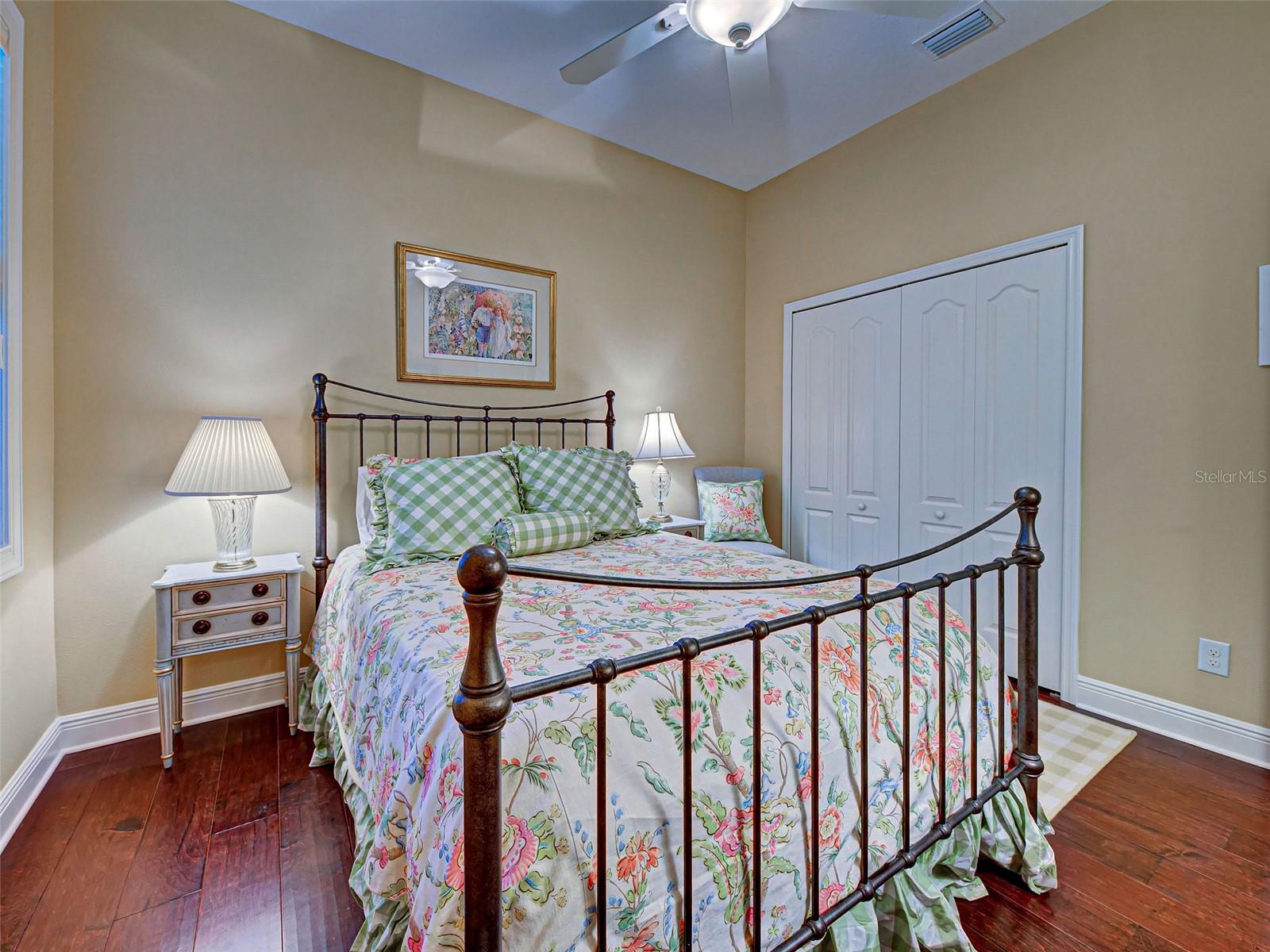 Image 35 of 74 For 488 Arborview Lane