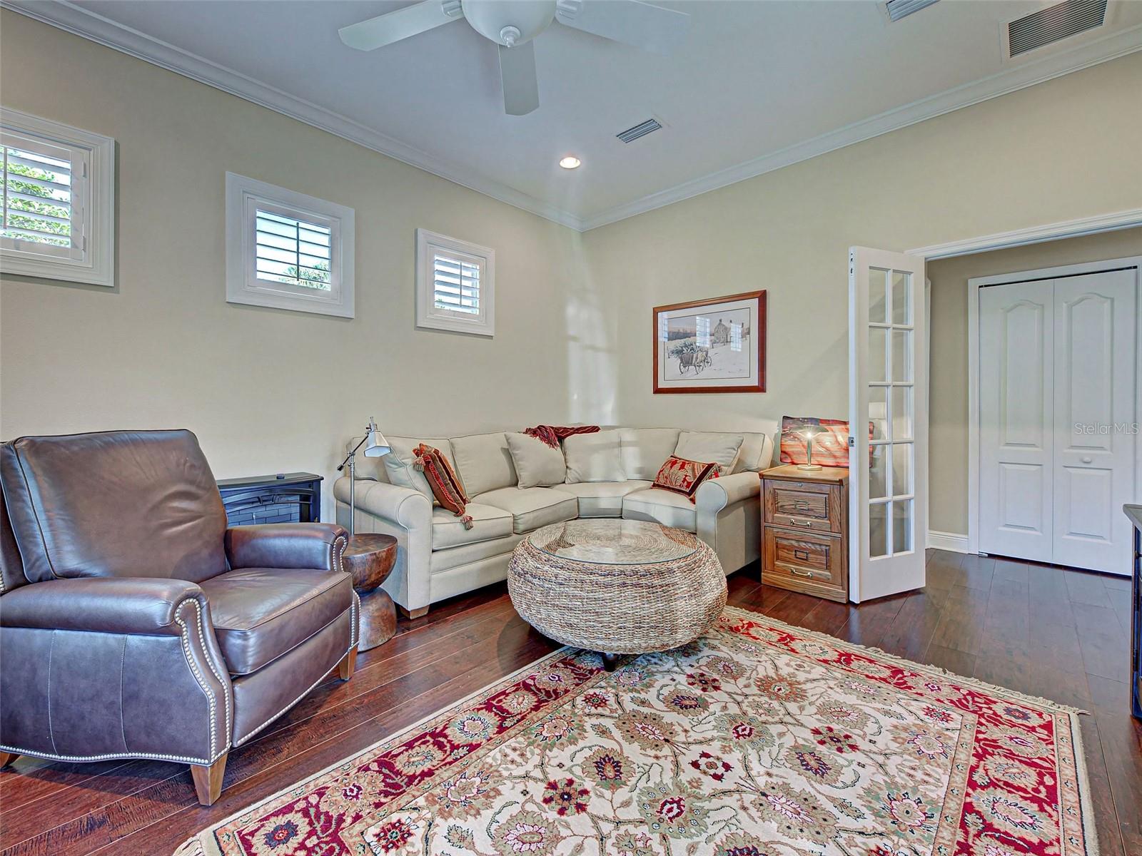 Image 41 of 74 For 488 Arborview Lane