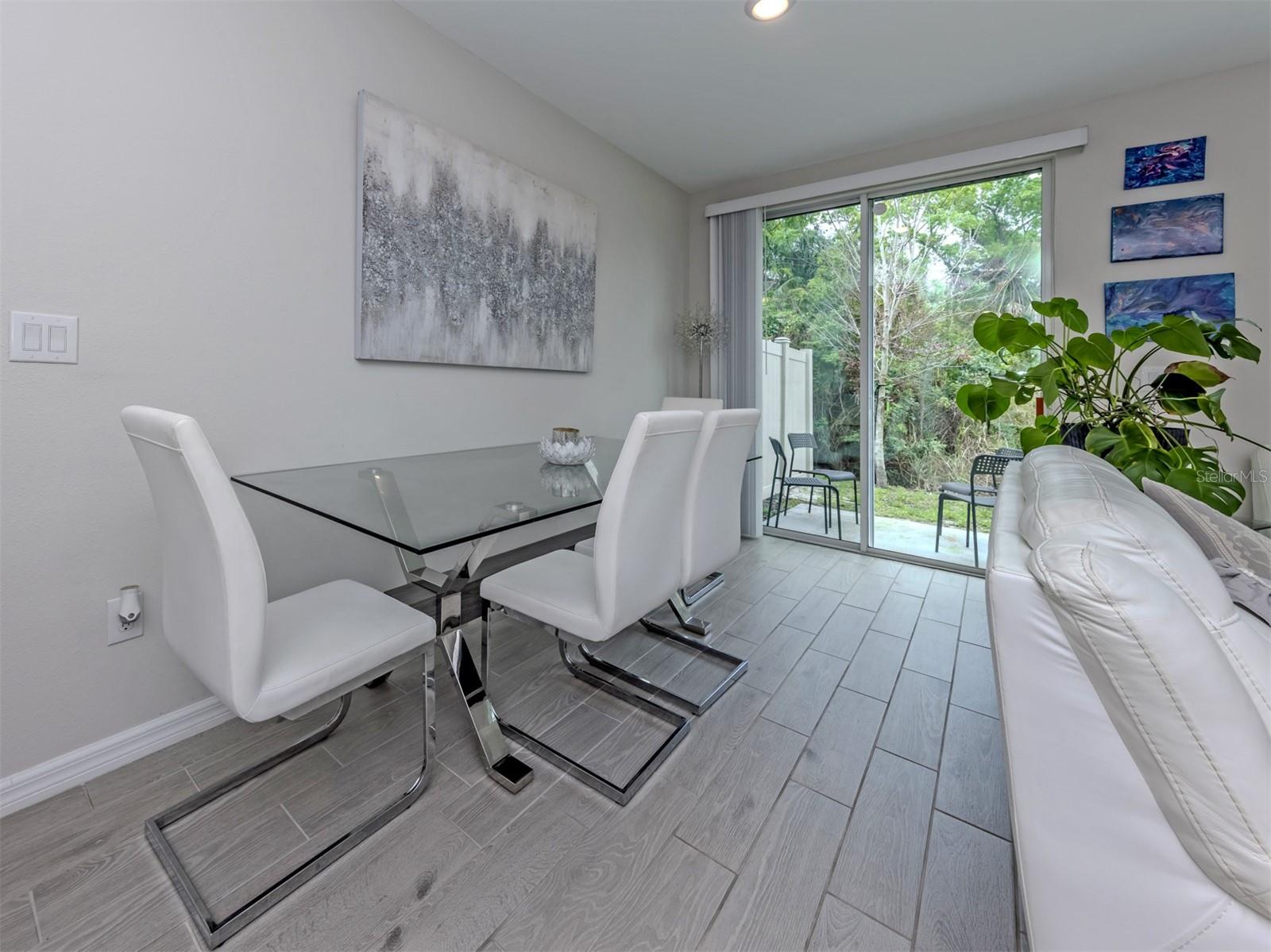 Image 12 of 55 For 17015 Coral Key Drive