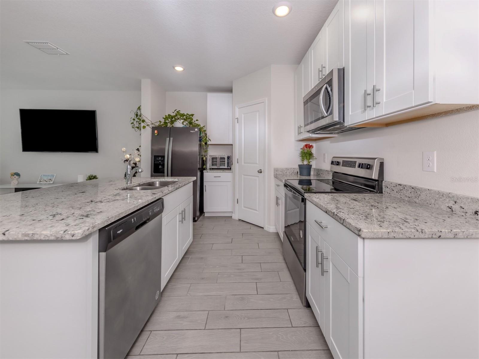 Image 16 of 55 For 17015 Coral Key Drive