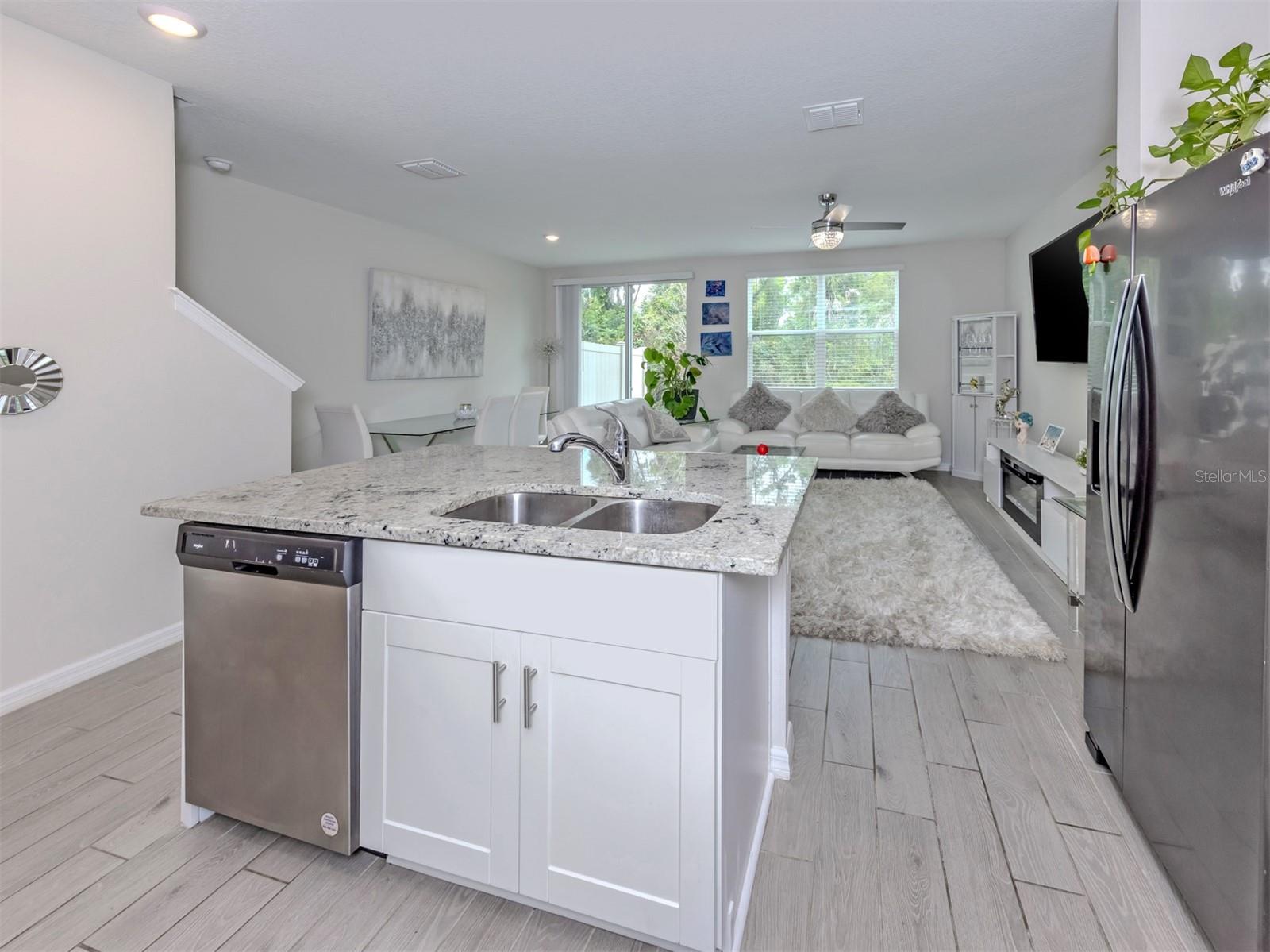 Image 18 of 55 For 17015 Coral Key Drive