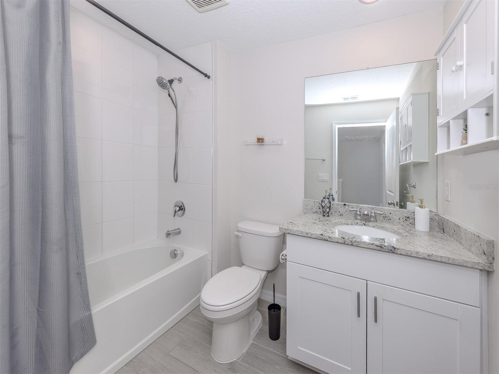 Image 28 of 55 For 17015 Coral Key Drive