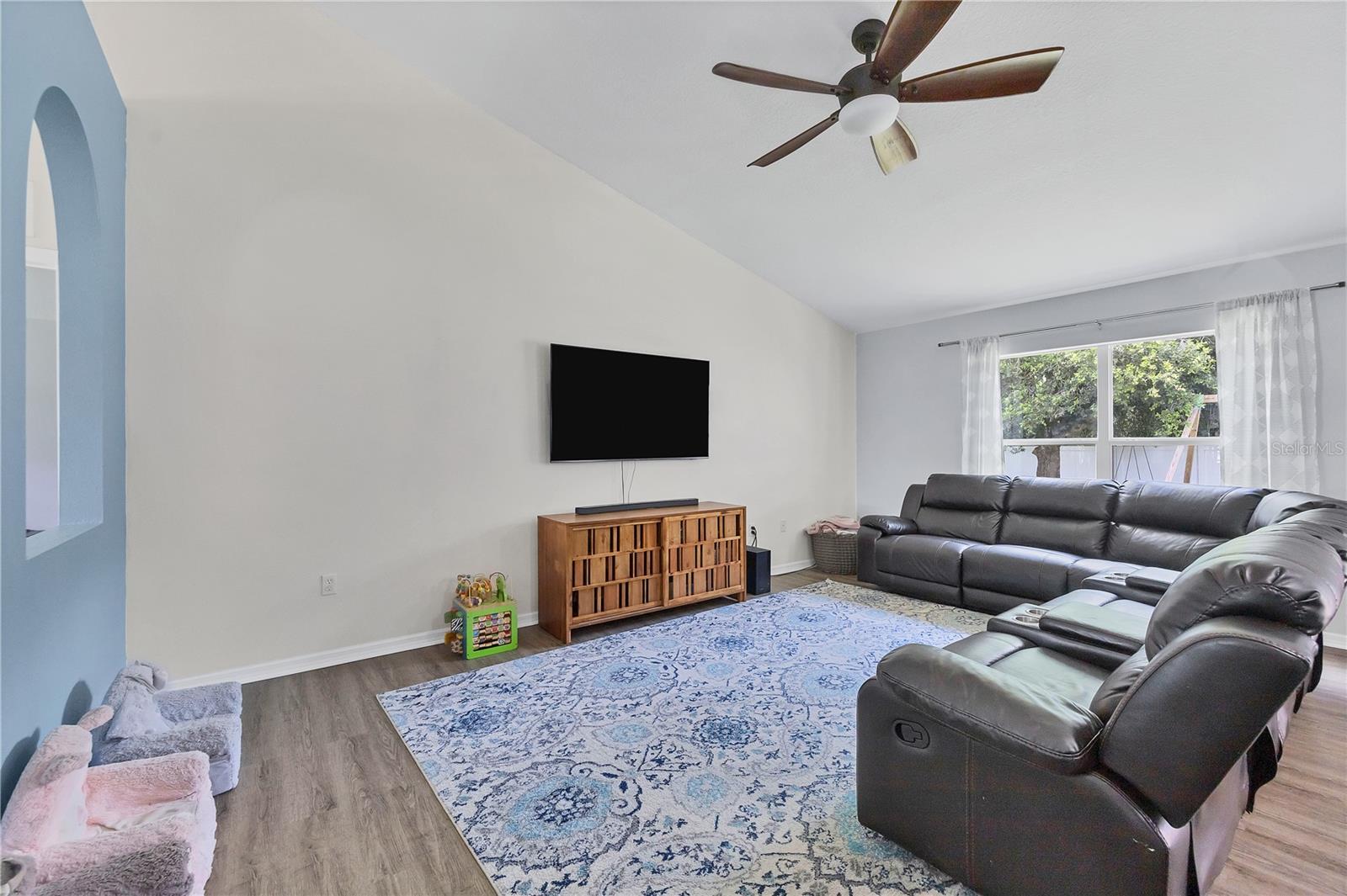 Image 10 of 21 For 3565 Brownwood Terrace