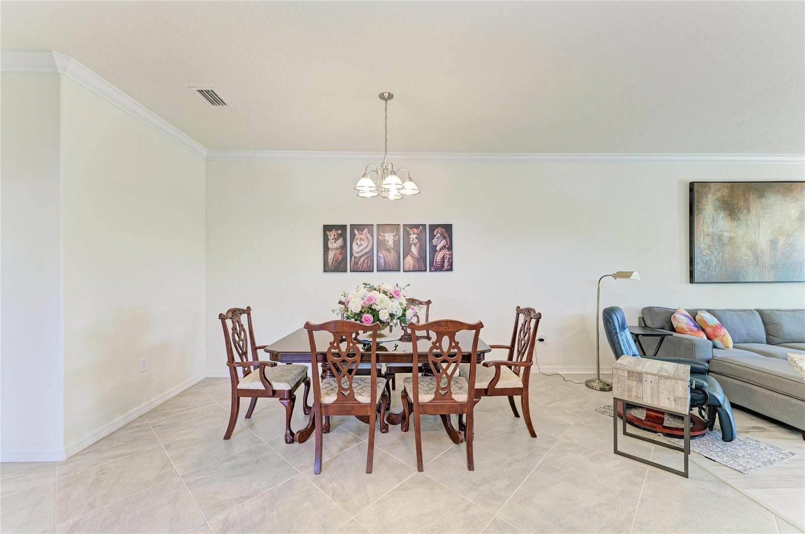 Image 29 of 87 For 12440 Amica Loop