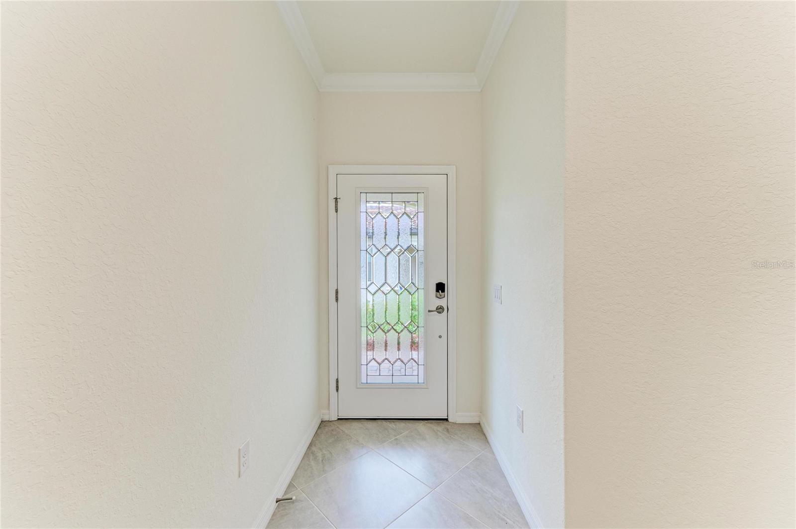 Image 16 of 74 For 12434 Amica Loop