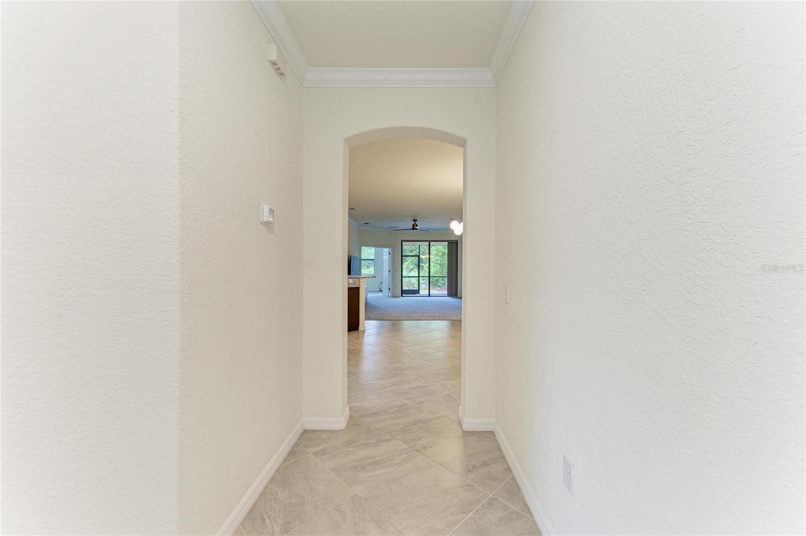 Image 17 of 74 For 12434 Amica Loop