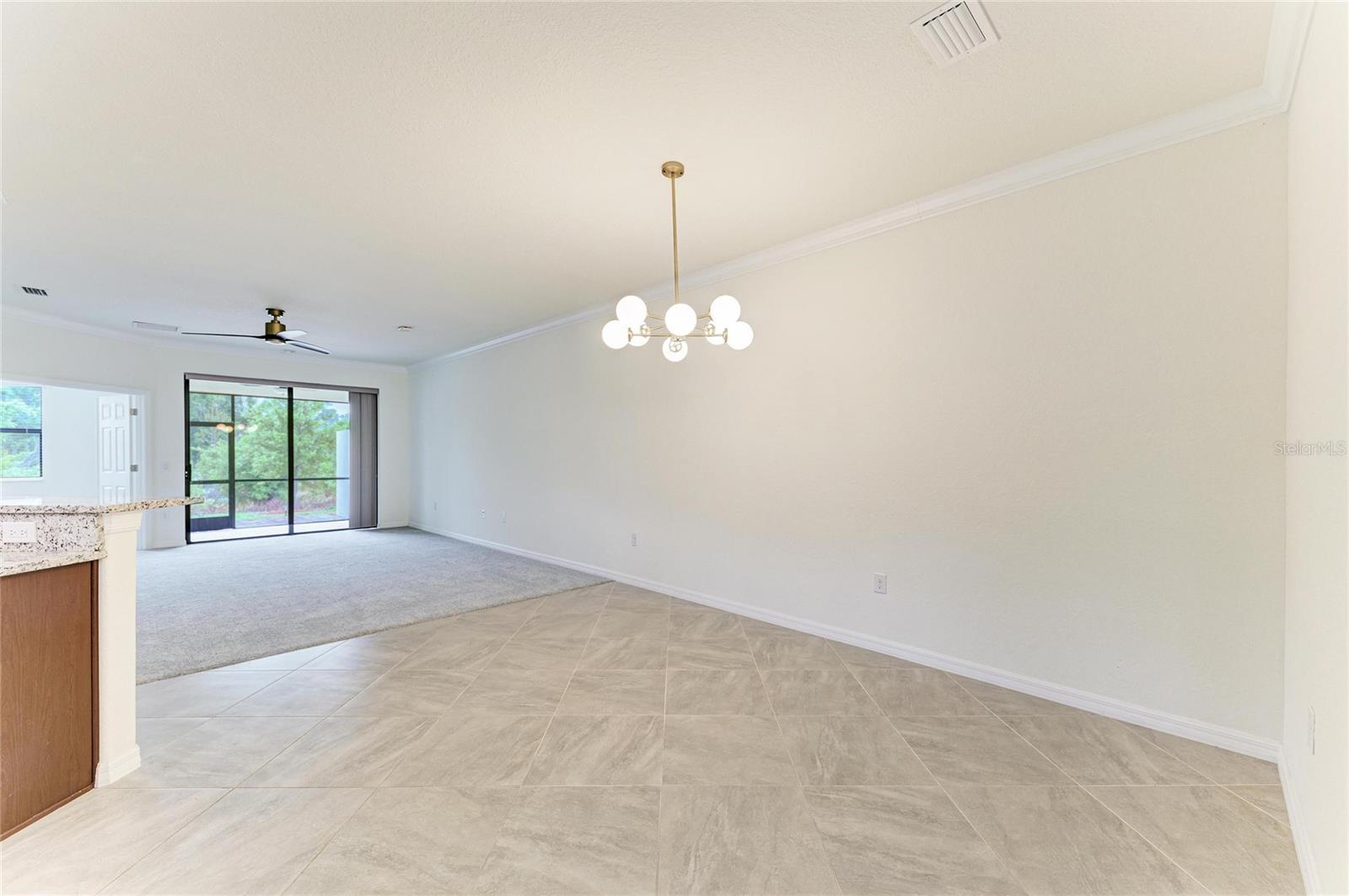 Image 18 of 74 For 12434 Amica Loop