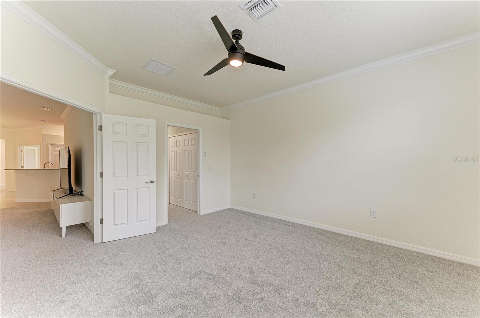 Image 31 of 74 For 12434 Amica Loop