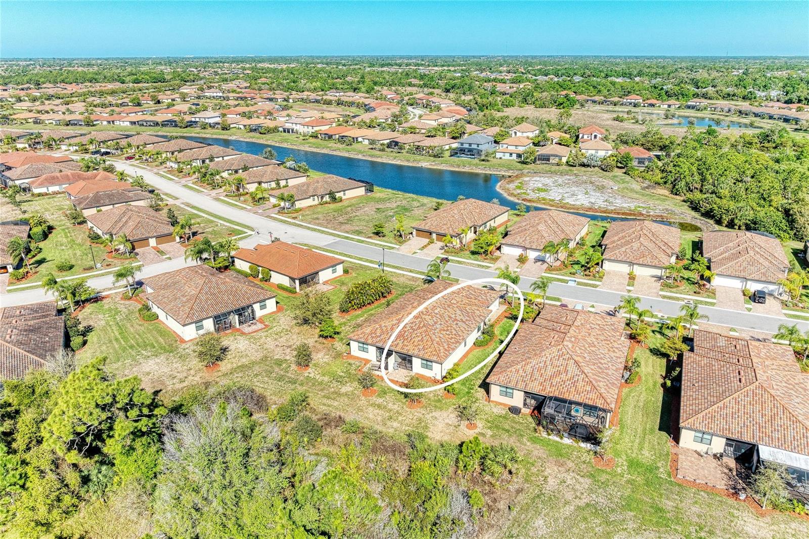 Image 51 of 74 For 12434 Amica Loop