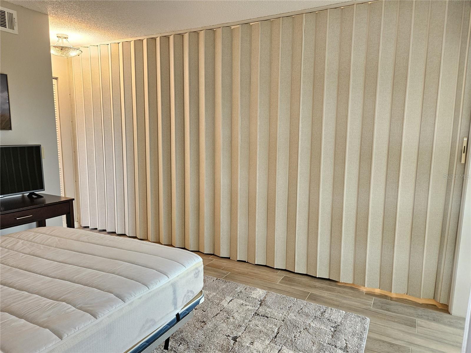 Image 24 of 60 For 435 Cerromar Lane 329