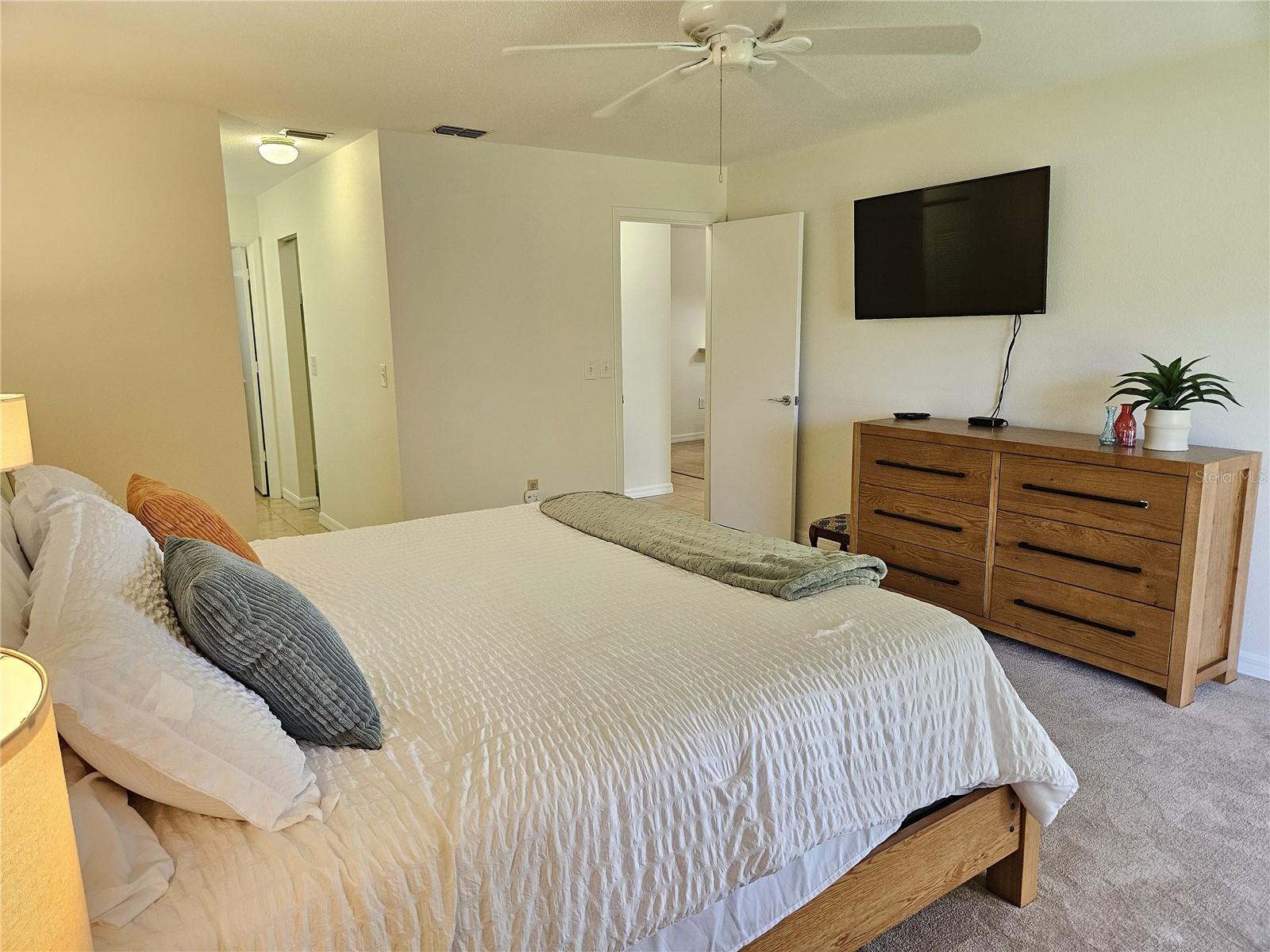 Image 30 of 51 For 764 Avenida Estancia  206