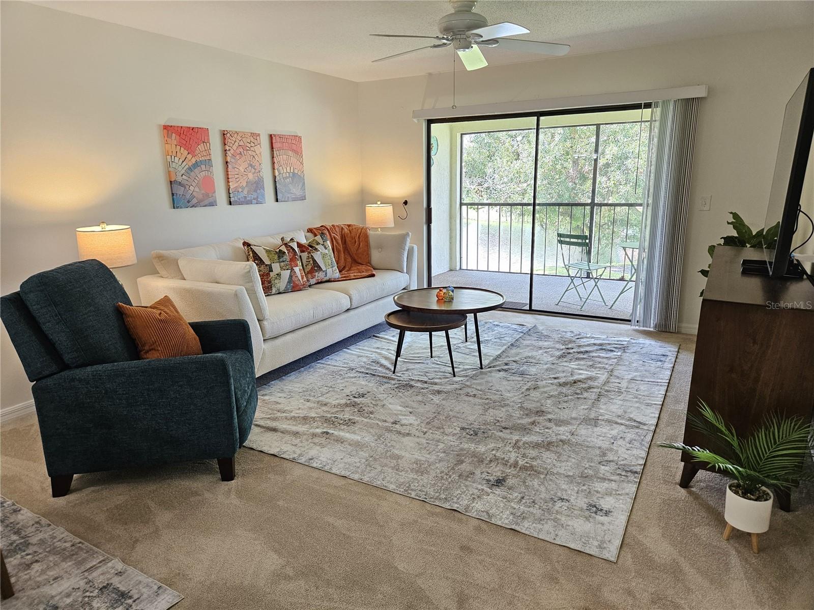 Image 9 of 51 For 764 Avenida Estancia  206