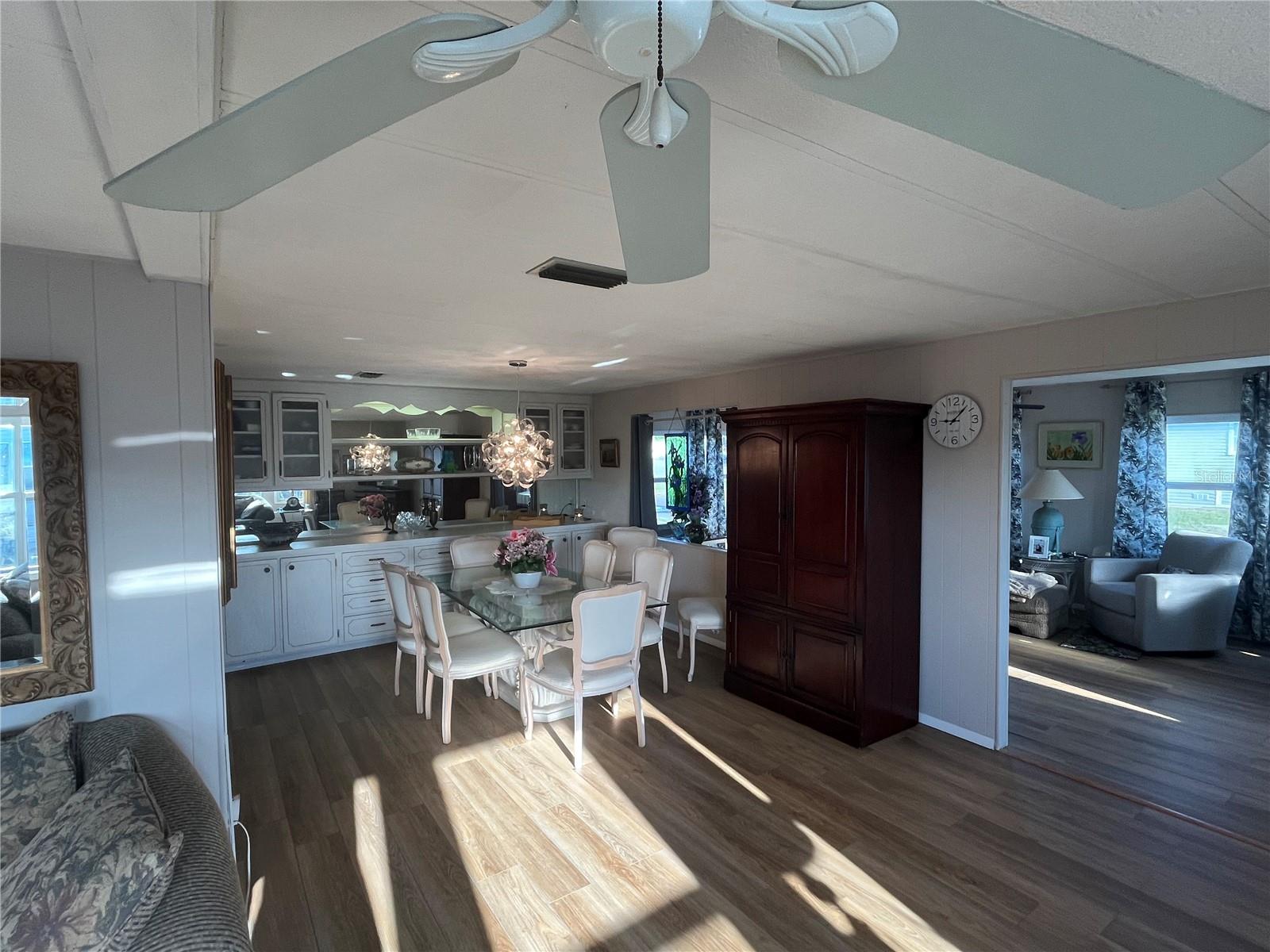 Image 14 of 49 For 814 Grado Drive