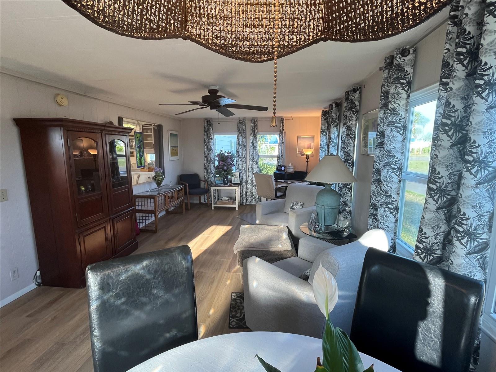 Image 20 of 49 For 814 Grado Drive