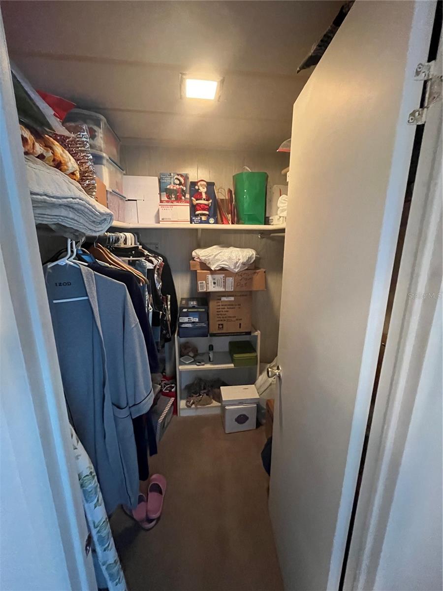 Image 35 of 49 For 814 Grado Drive