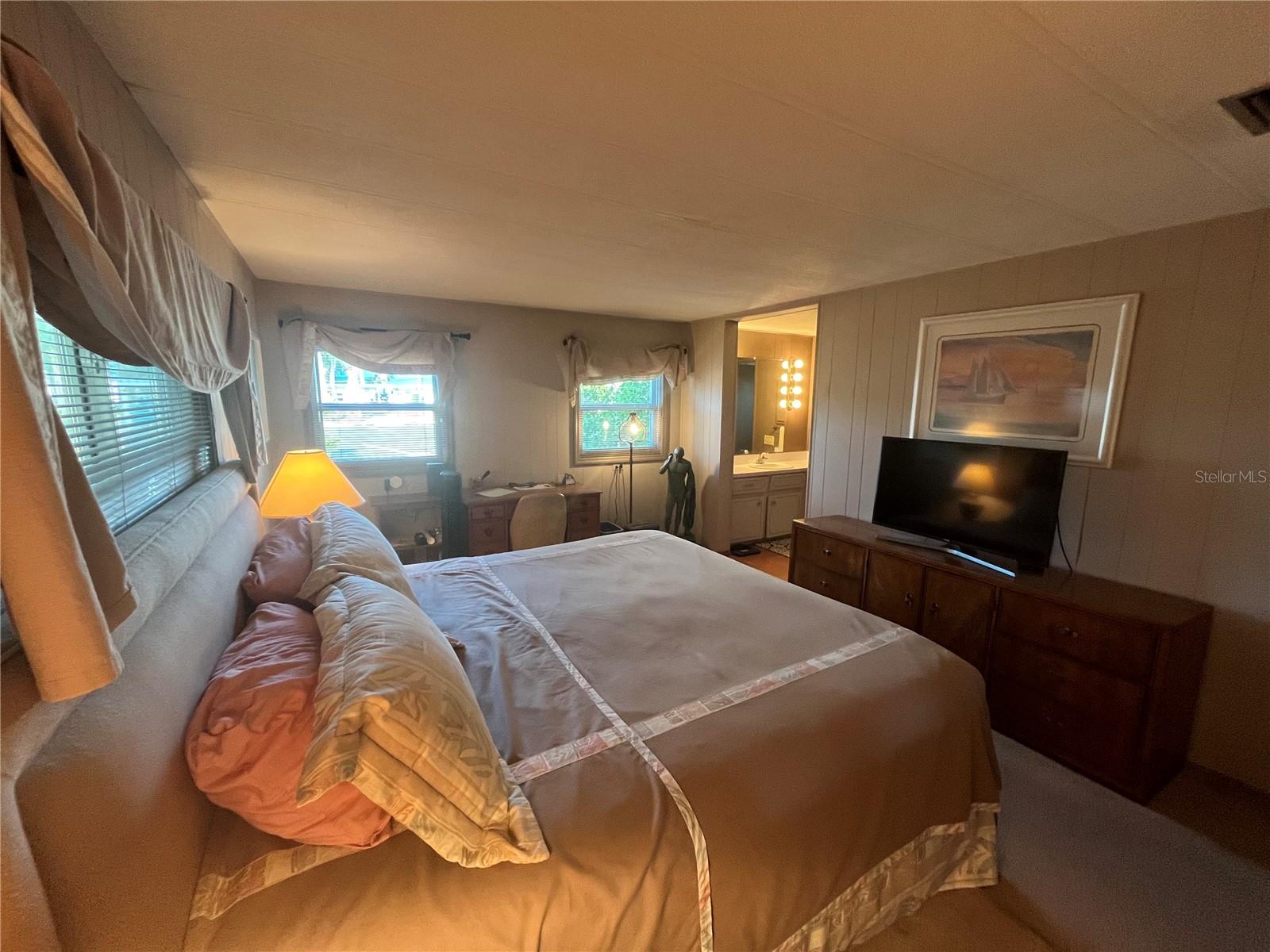 Image 39 of 49 For 814 Grado Drive