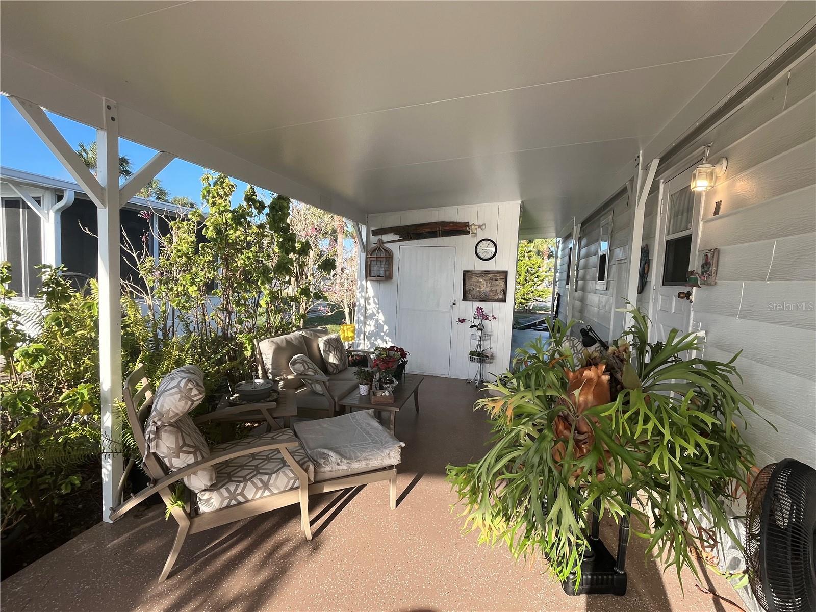 Image 4 of 49 For 814 Grado Drive