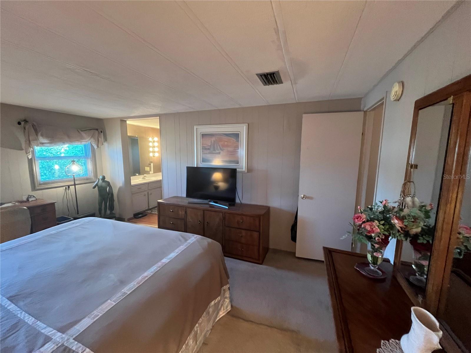 Image 40 of 49 For 814 Grado Drive