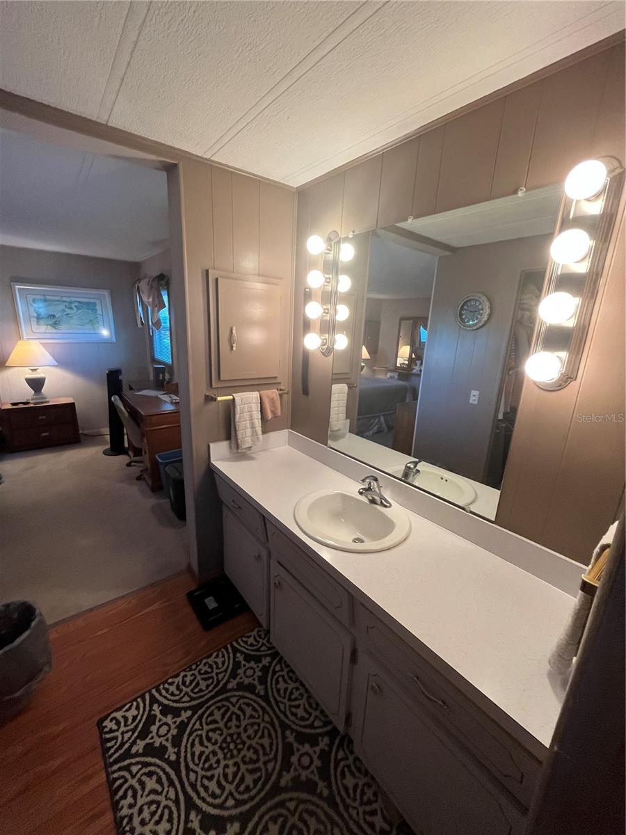 Image 45 of 49 For 814 Grado Drive