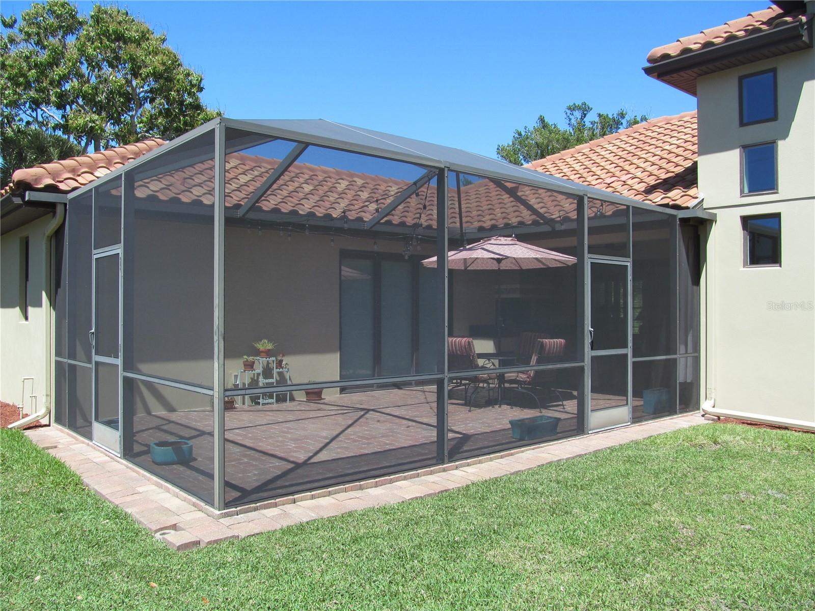 Image 10 of 67 For 424 Pensacola Road