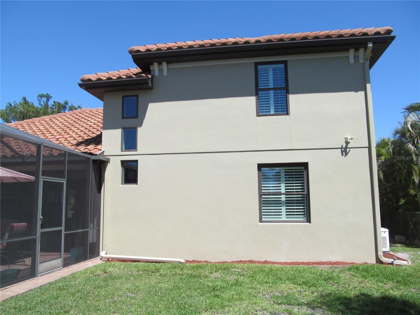 Image 11 of 67 For 424 Pensacola Road