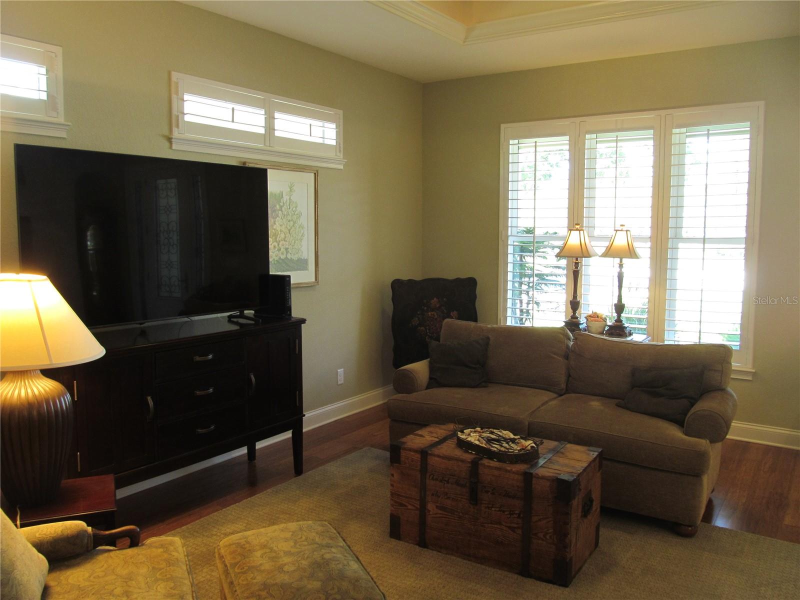 Image 17 of 67 For 424 Pensacola Road