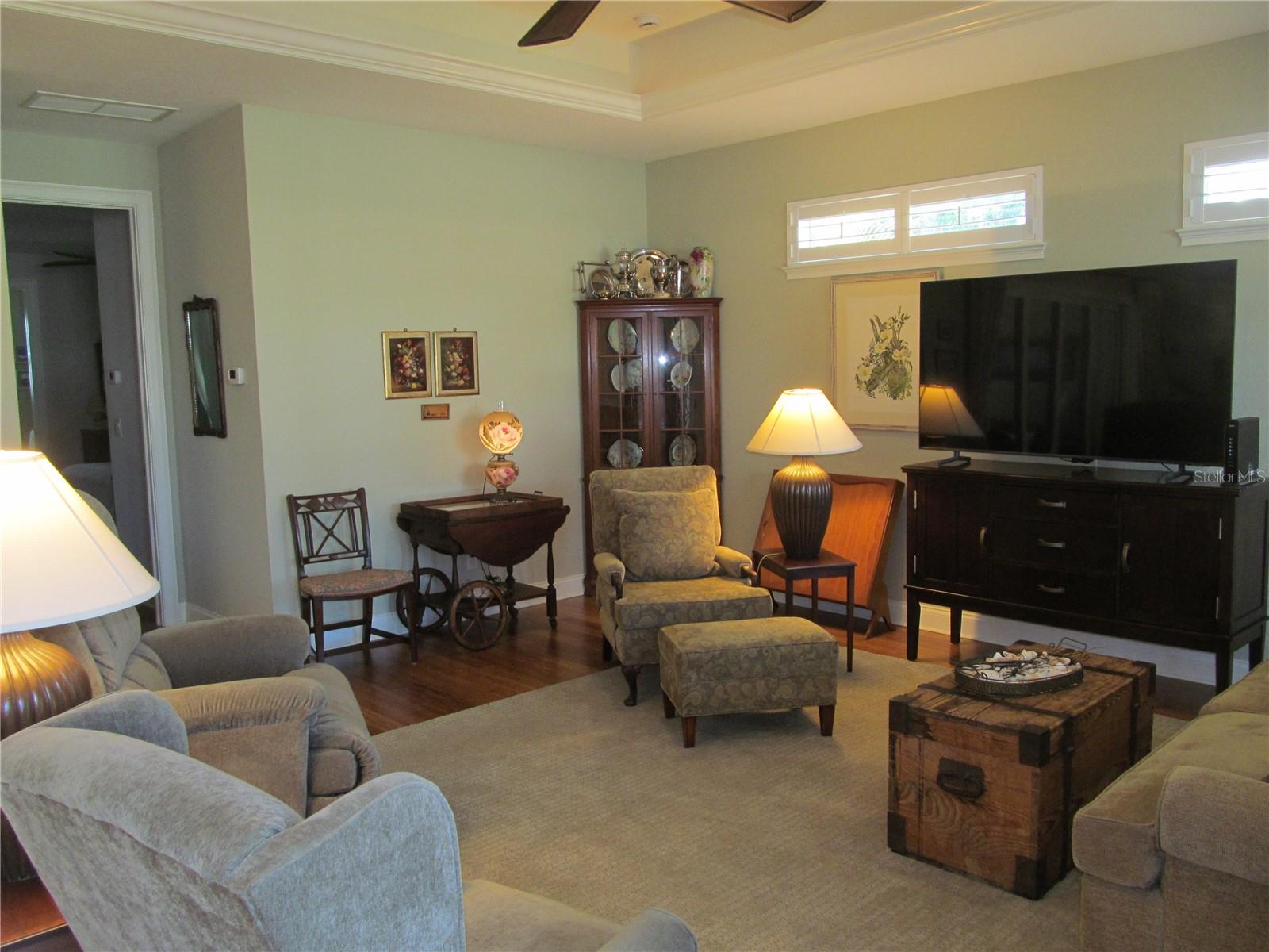 Image 18 of 67 For 424 Pensacola Road