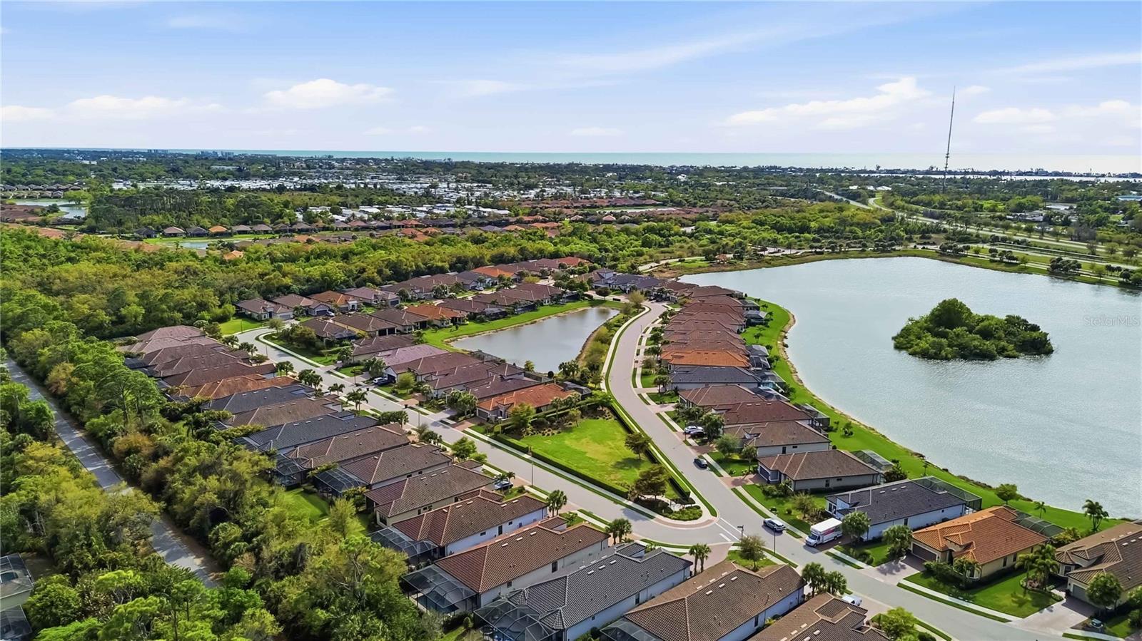 Image 58 of 90 For 5649 Piccolo Street