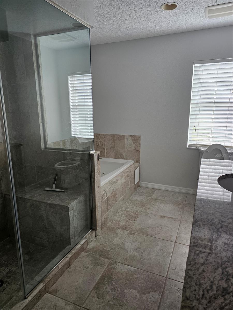 Image 27 of 34 For 417 Lake Of The Woods Drive