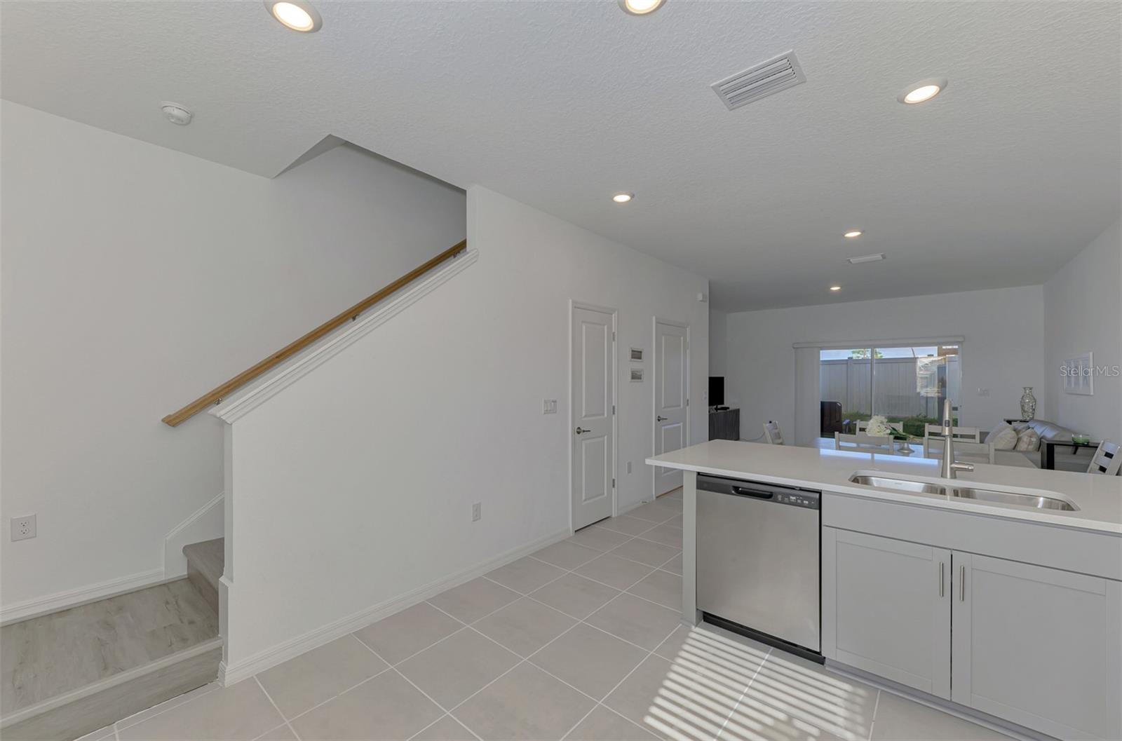 Image 14 of 44 For 8793 Daybreak Street