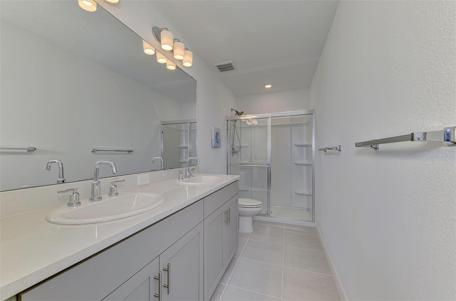 Image 25 of 44 For 8793 Daybreak Street