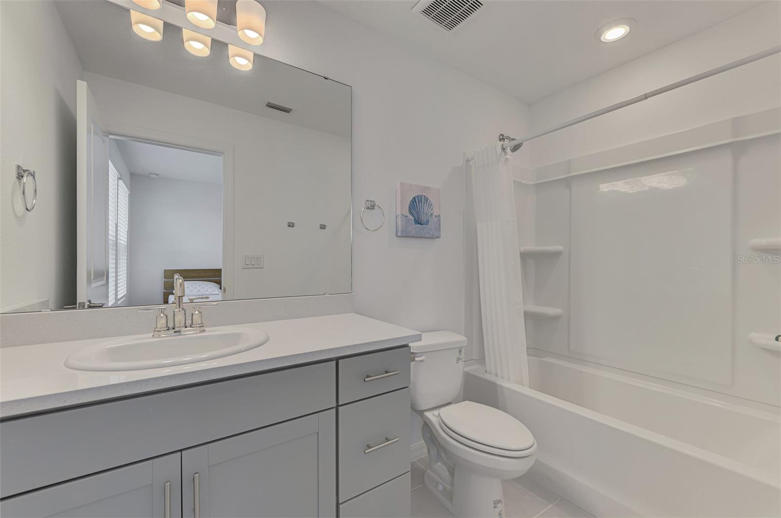 Image 29 of 44 For 8793 Daybreak Street