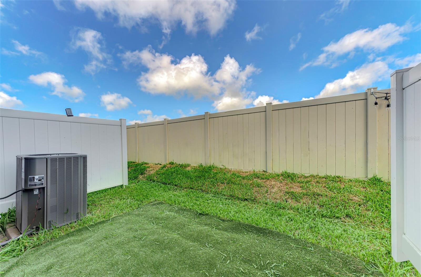 Image 33 of 44 For 8793 Daybreak Street