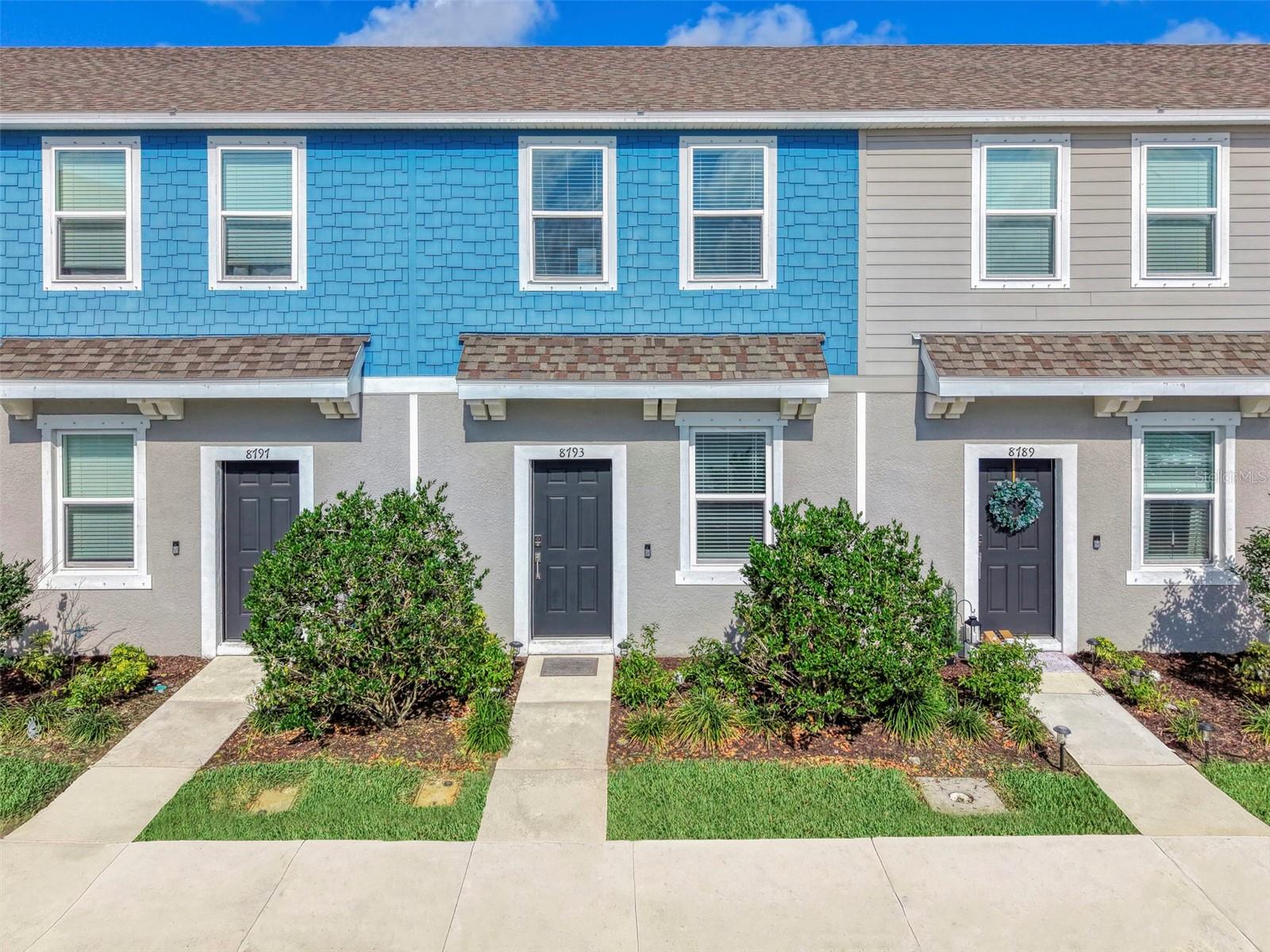 Image 5 of 44 For 8793 Daybreak Street