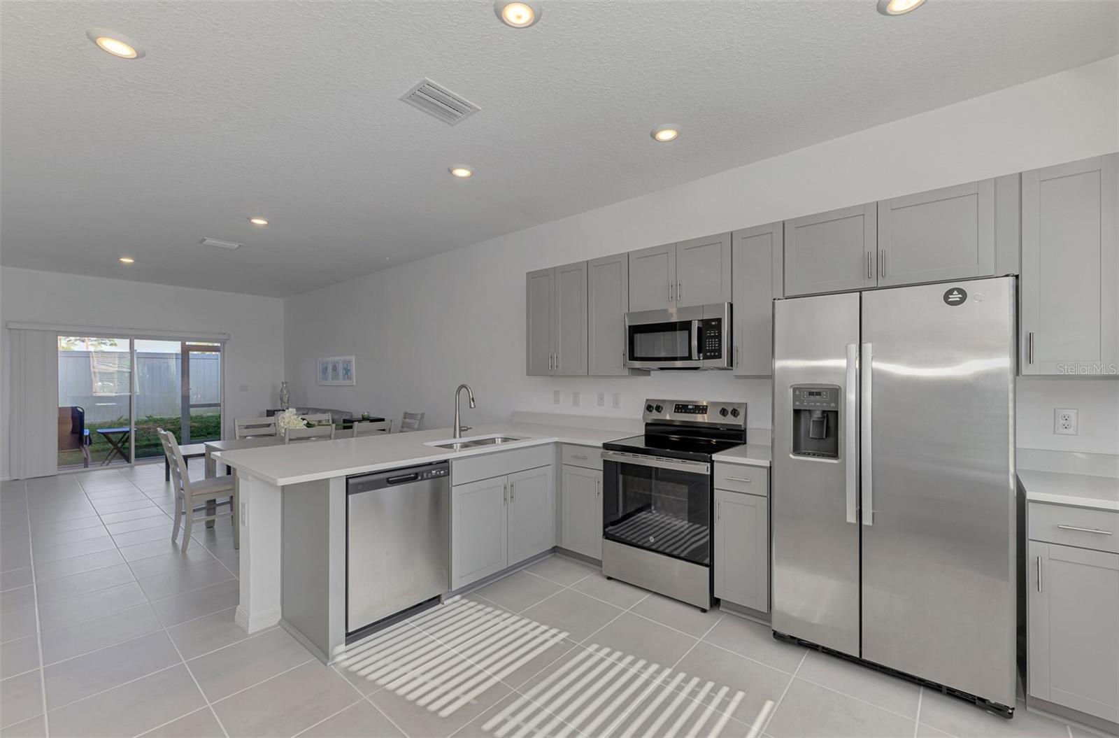 Image 8 of 44 For 8793 Daybreak Street