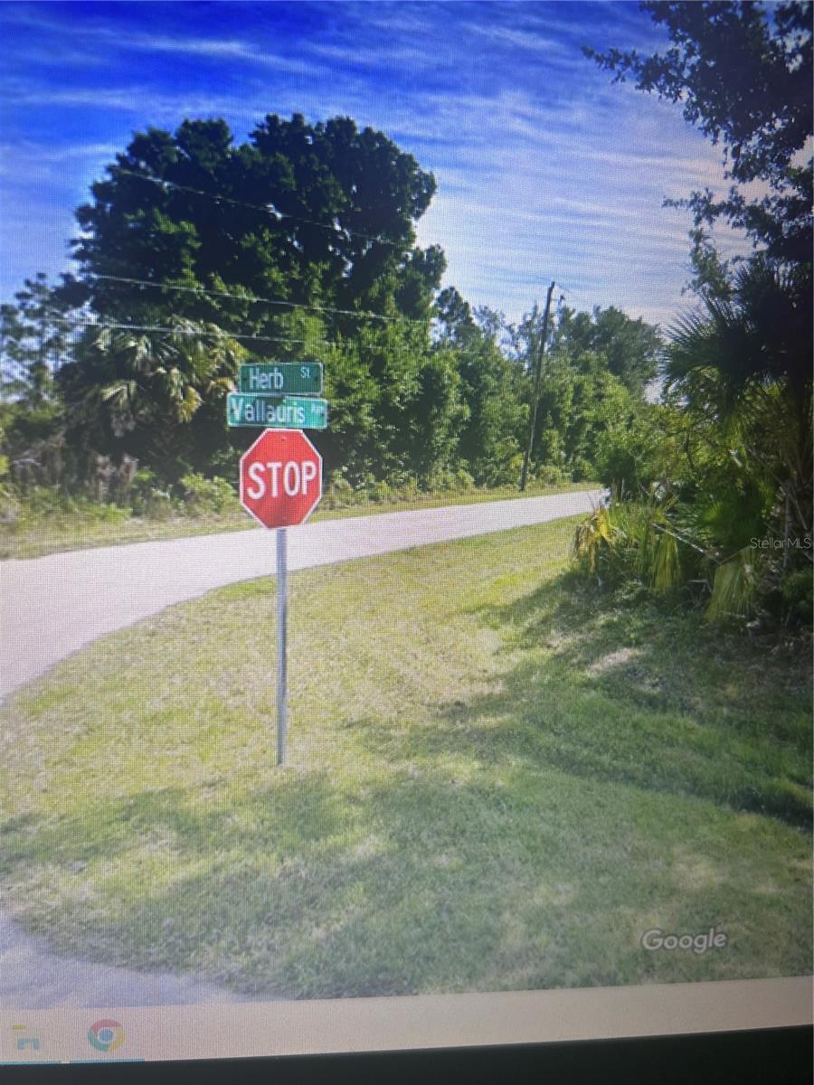 Image 5 of 9 For 6186 Herb Street