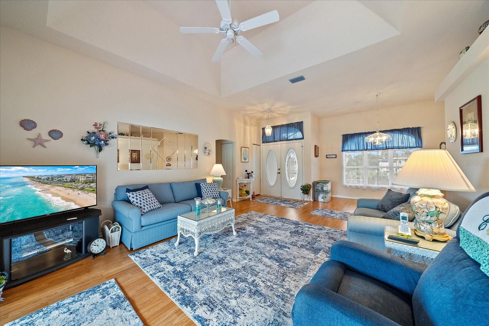 Image 10 of 21 For 270 Mount Vernon Drive