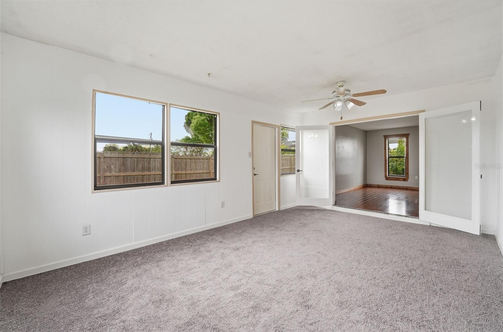 Image 23 of 70 For 121 Crane Rd