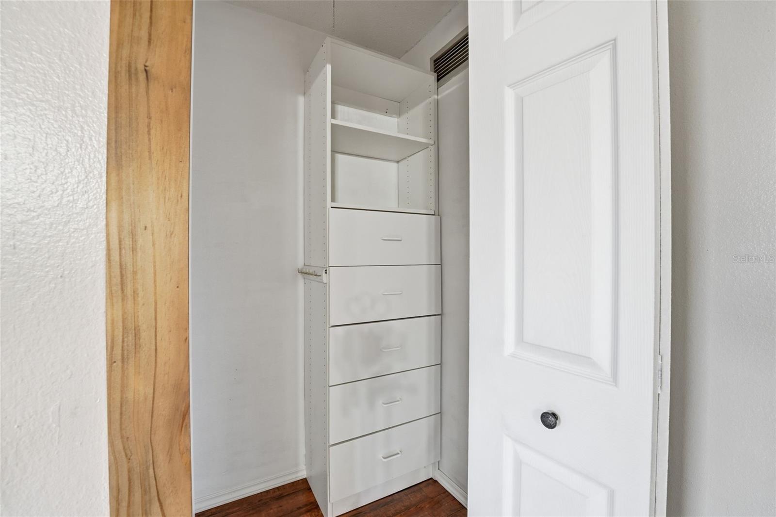 Image 28 of 70 For 121 Crane Rd